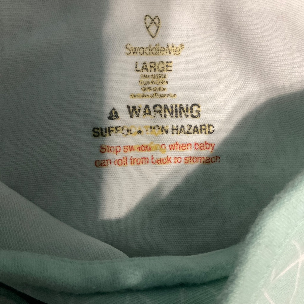 Swaddle me sleeper large.  K20 - Picture 2 of 4